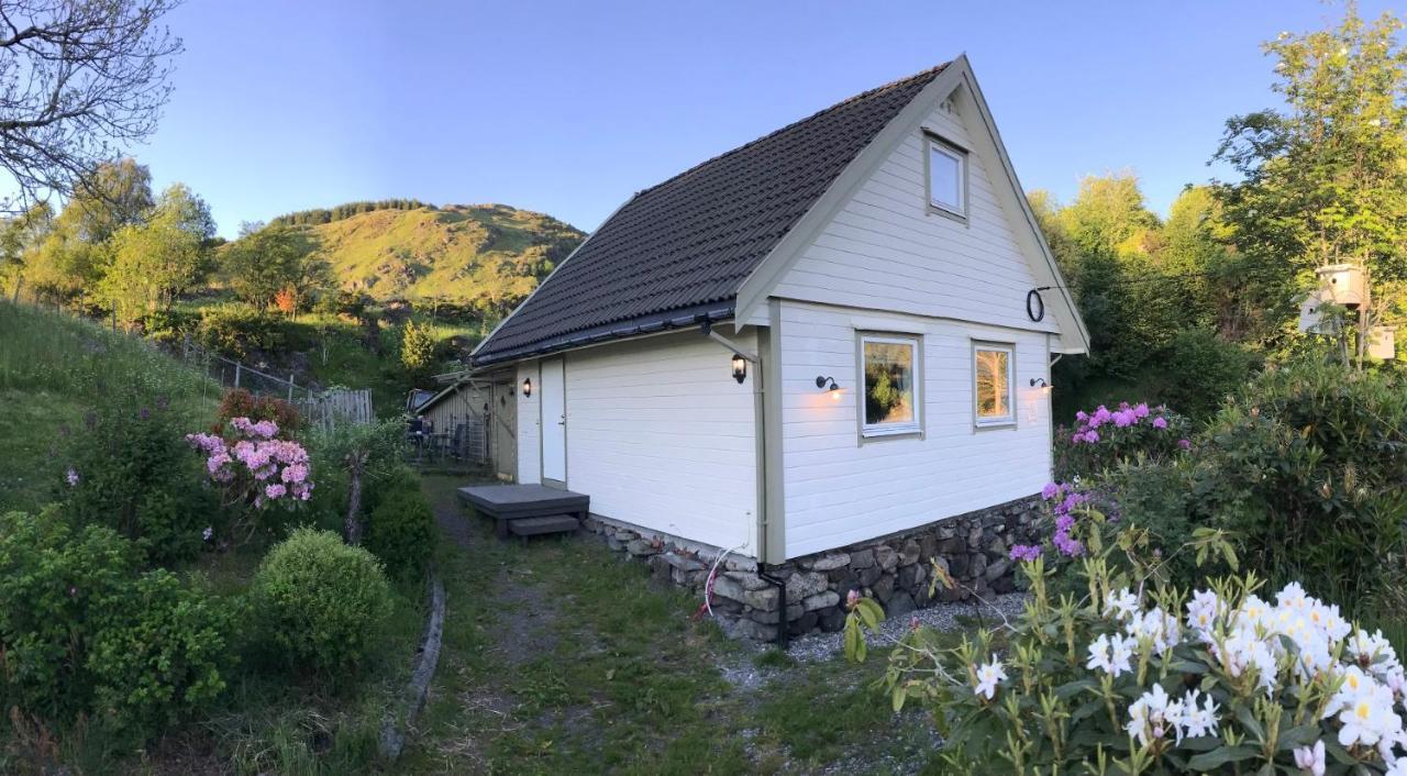Guesthouse In Manger, Radoy Island Kolstad ภายนอก รูปภาพ